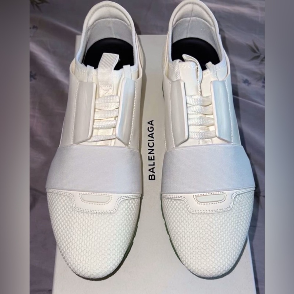 Balenciaga Race Runner Sneakers BRAND NEW NEVER WORN!